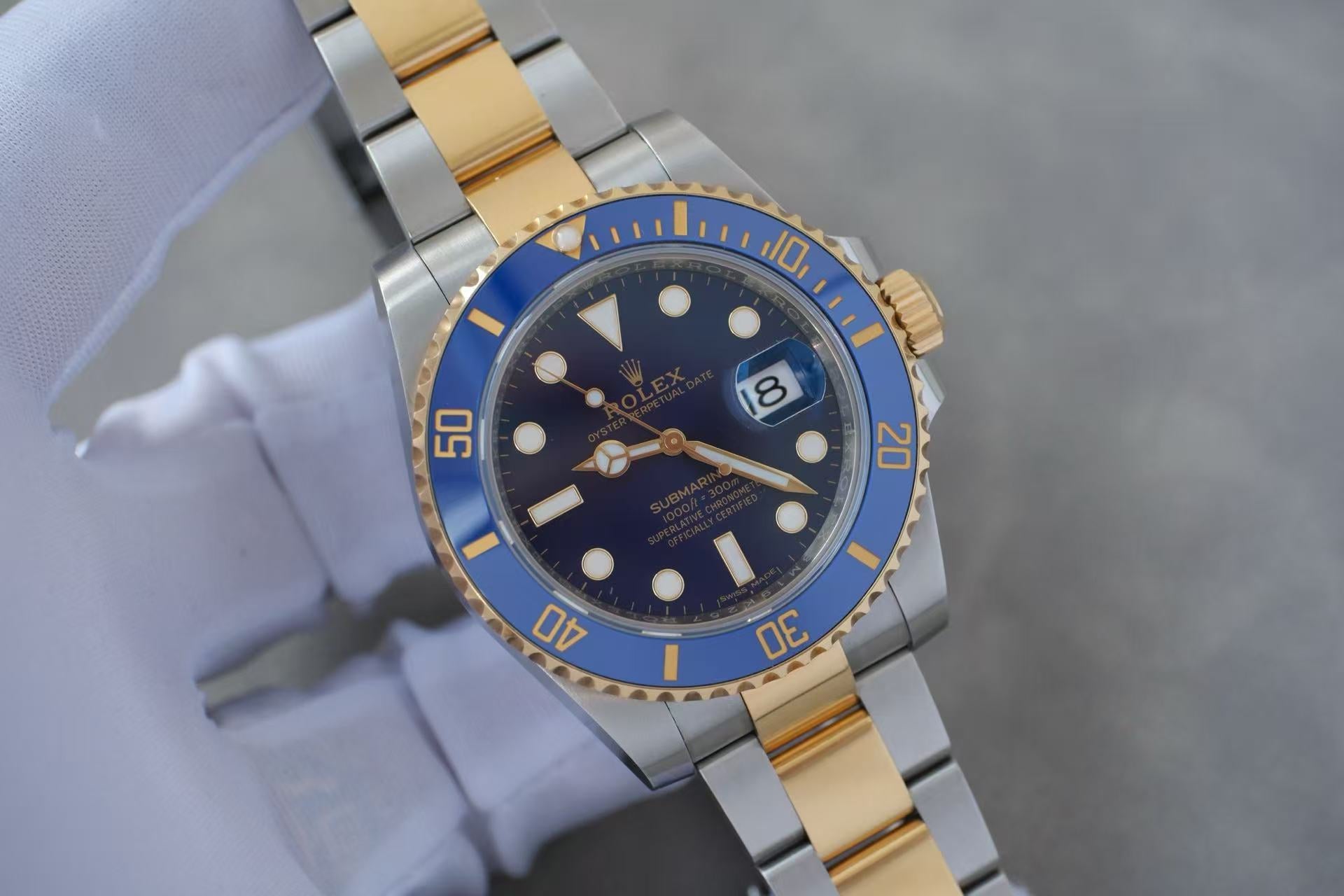 ✦ 劳力士 Rolex 潜航者型 Submariner 116613LB 二代间金蓝水鬼 40mm 2020年全套