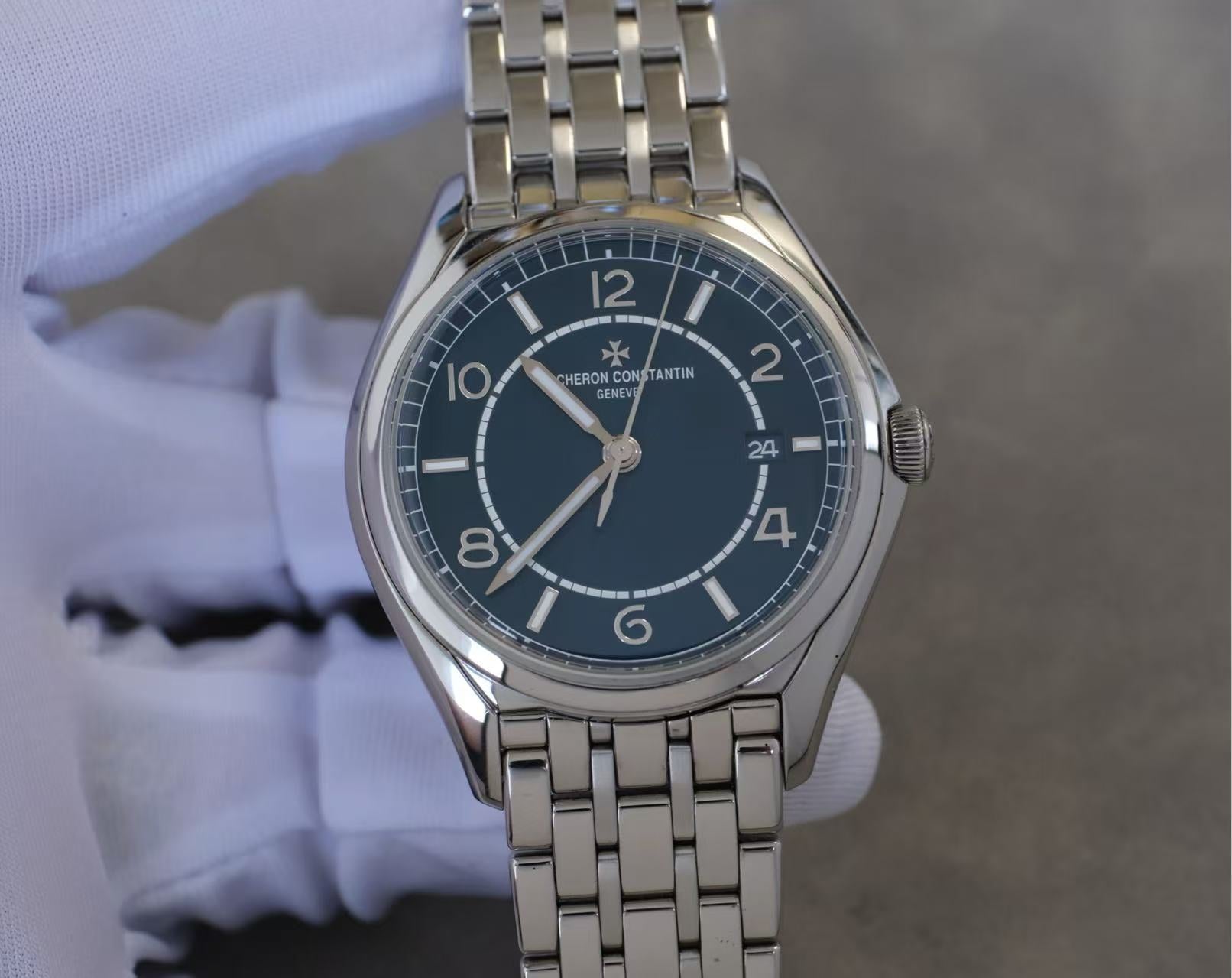 ✦ 江诗丹顿 Vacheron Constantin 伍陆之型系列 4600E/110A-B487 蓝盘精钢 40毫米 2022年全套带发票