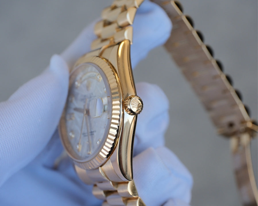 Rolex 劳力士 星期日历型 118238 陨石面，自动机械机芯 ，18K黄金，表经36MM 2013年 全套现货